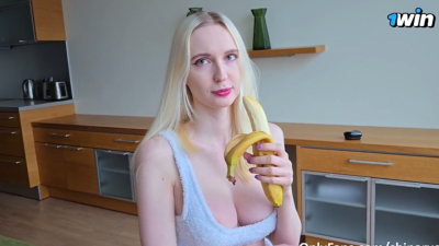 Big Tits Blonde Pussy is Filled With บดขยี้สดกลางห้องครัว xxx ฝรั่ง